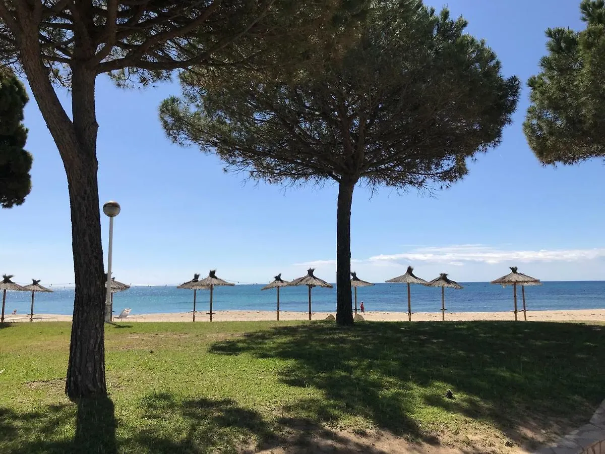 아파트 Apartamentos Llobregat 캠브릴스